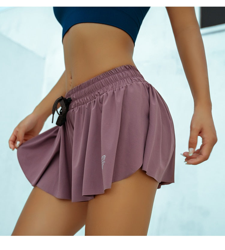 Gilda Yoga Shorts